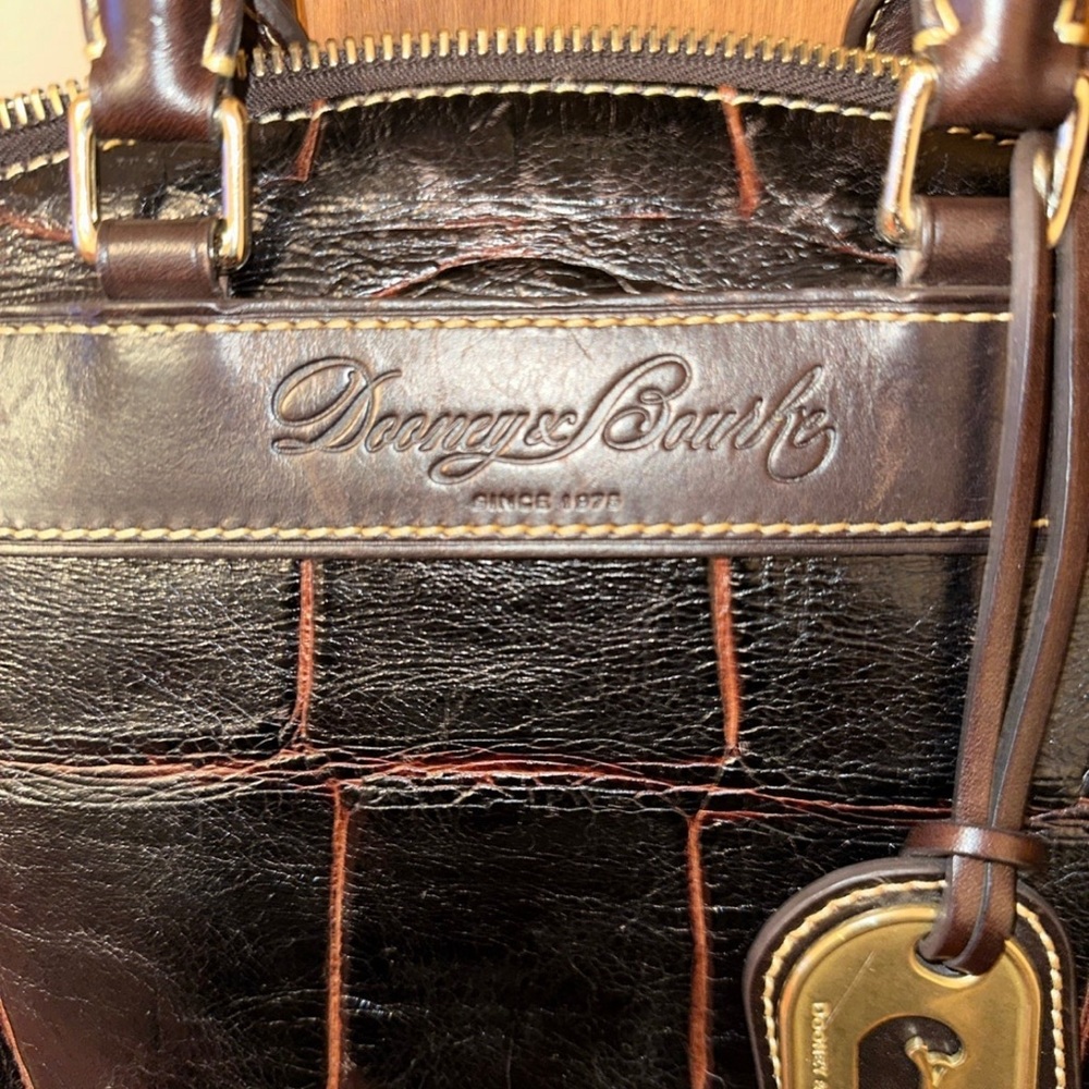 Dooney & Bourke Croco Embossed Large Handbag - Picture 2 of 13